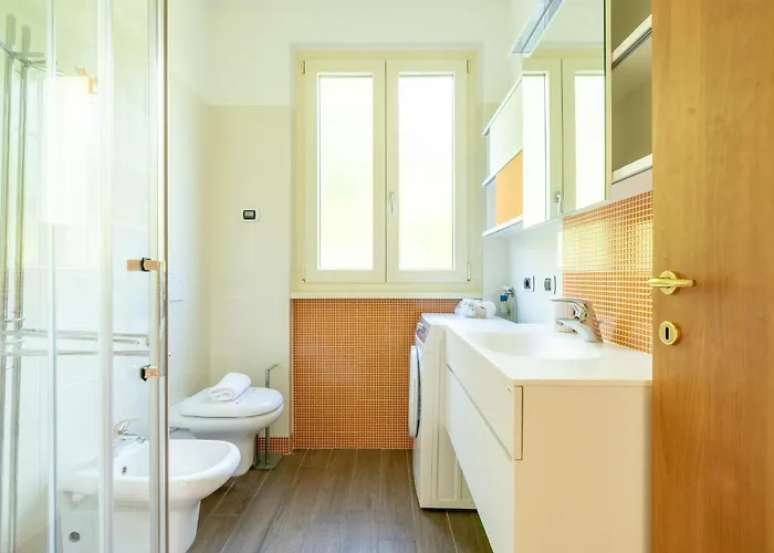 Tulipani 2, Tremezzina *